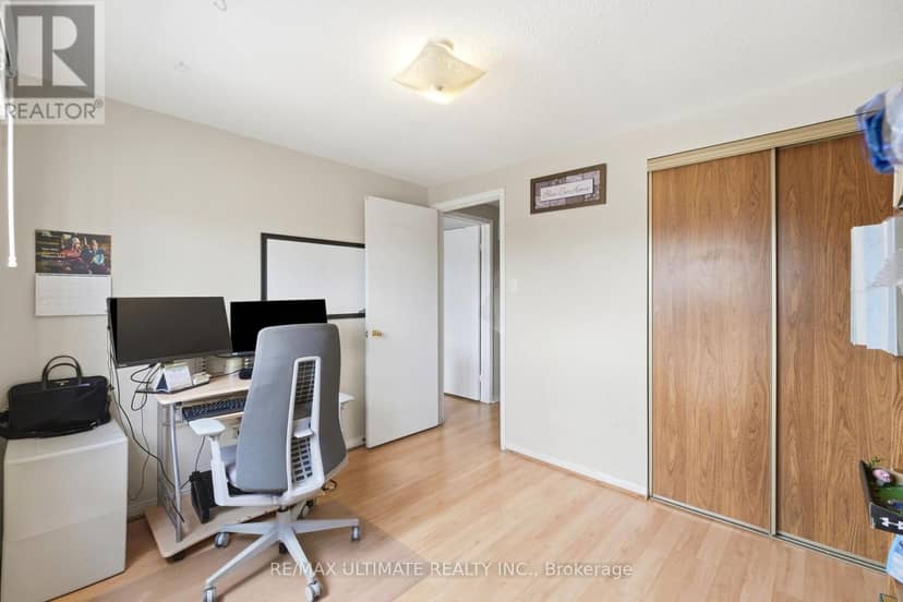 37 Cathy Jean Crescent — photo 18 of 32