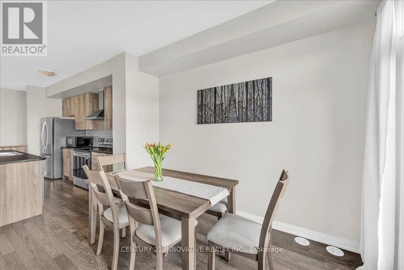 9 Granville Crescent — photo 10 of 34
