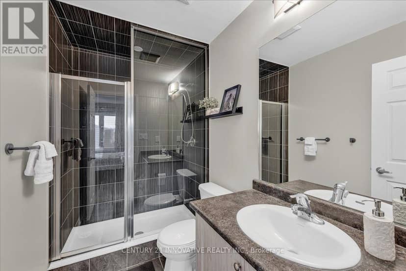 9 Granville Crescent — photo 22 of 34