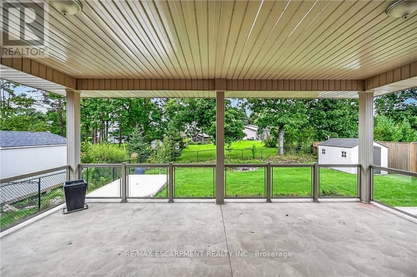 31 Sycamore Drive — photo 38 of 40