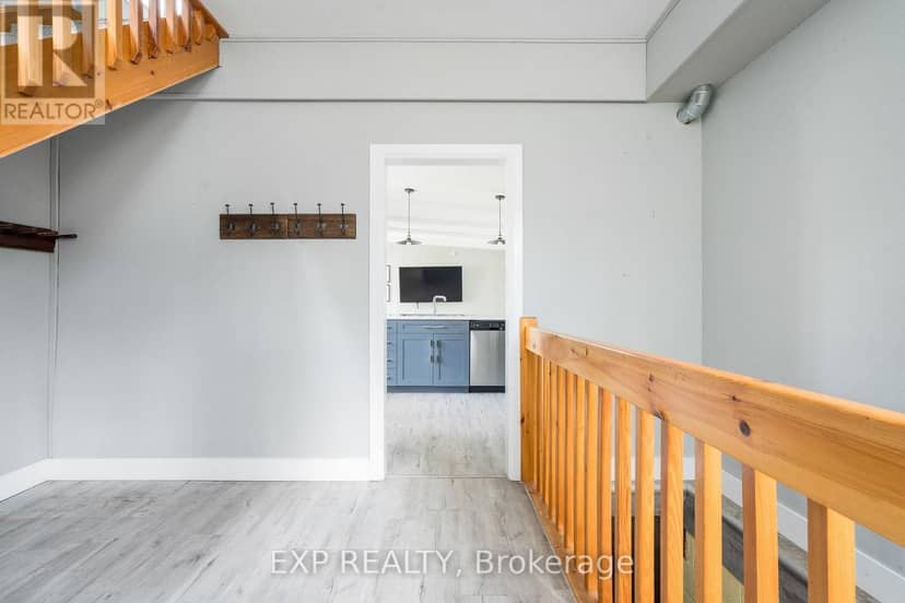 104 Settlers Way — photo 4 of 34