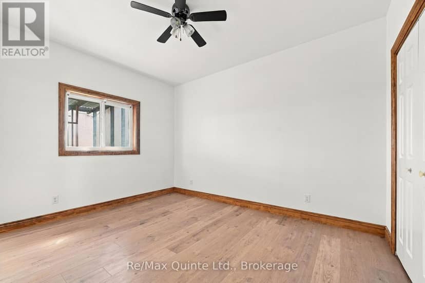 1128 Island Road — photo 14 of 38