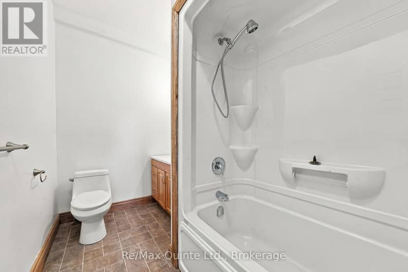 1128 Island Road — photo 27 of 38