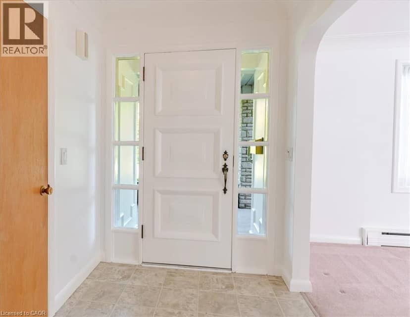 12 DAVERN Road — photo 5 of 40