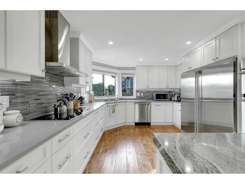 16346 80 AVENUE, Surrey, photo 2