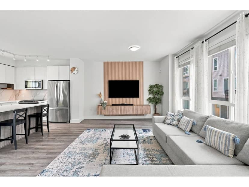 69 9688 162A STREET, Surrey, photo 2