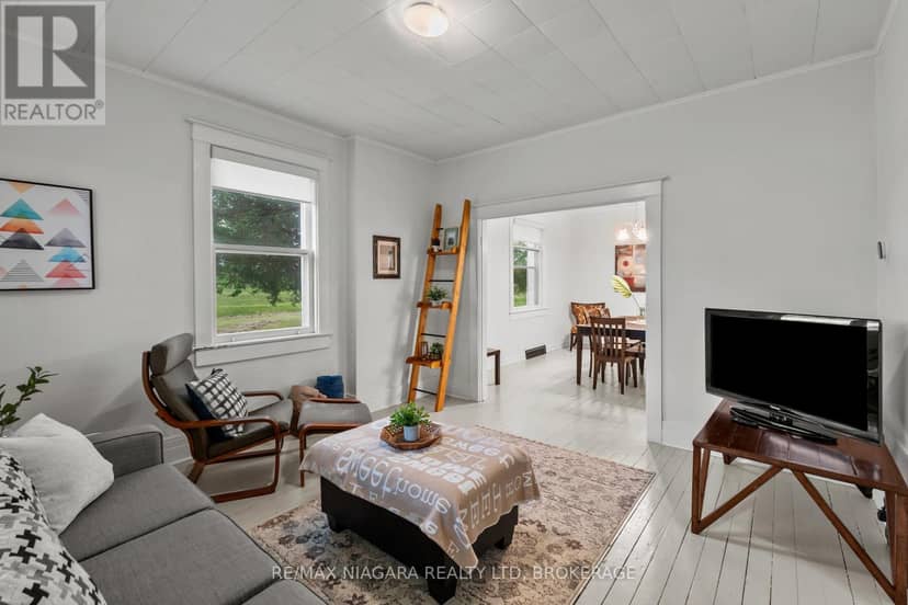 1068 Niagara Stone Road — photo 14 of 40