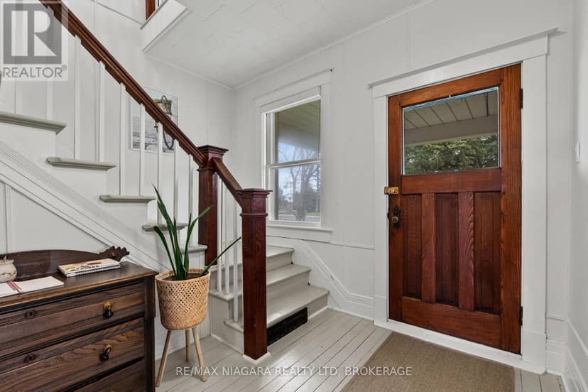 1068 Niagara Stone Road — photo 17 of 40