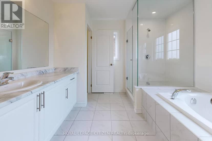 123 Cliff Thompson Crescent — photo 29 of 40