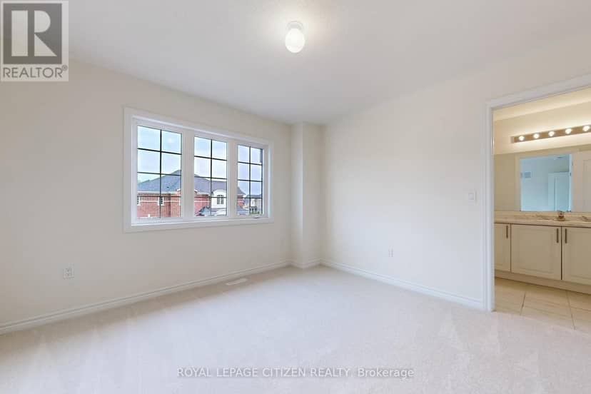 123 Cliff Thompson Crescent — photo 36 of 40