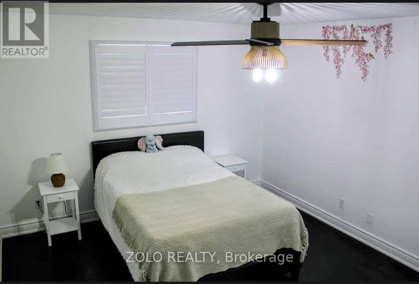 16 Bentonwood Crescent — photo 14 of 19