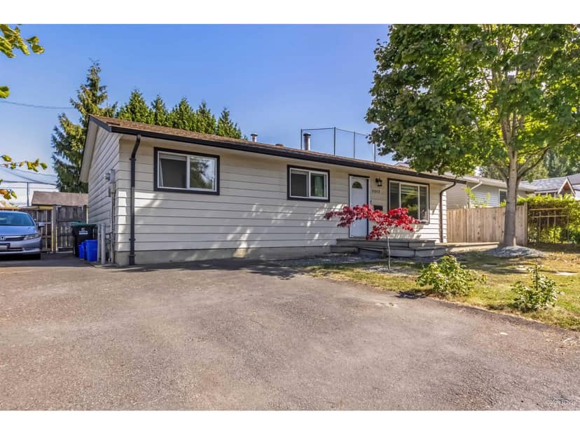 5052 205B STREET, Langley, photo 2