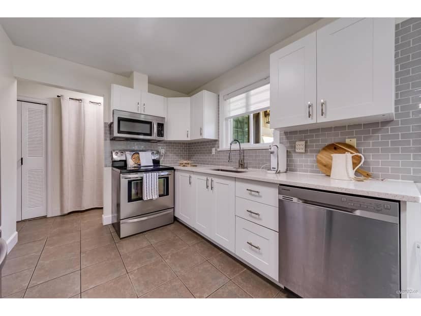 5052 205B STREET, Langley, photo 7