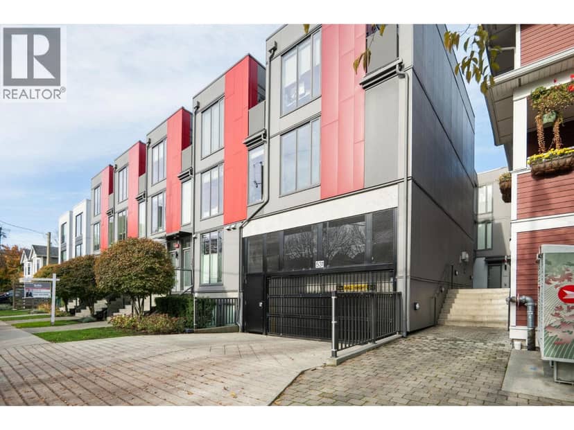 13 531 E 16TH AVENUE, Vancouver