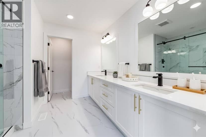 2520 21 Avenue SW, Calgary, photo 7