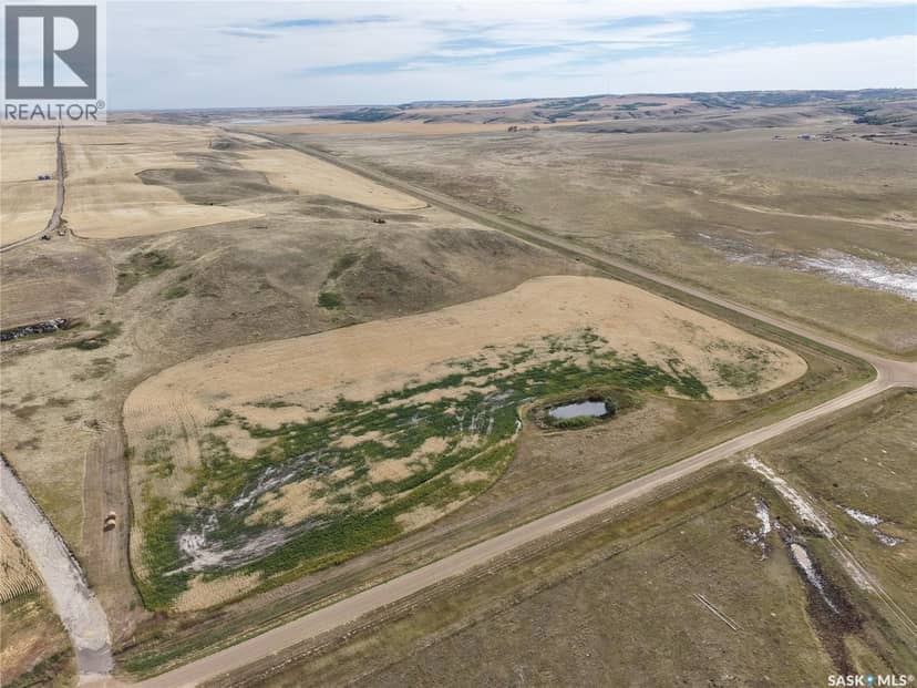 531.43 Acres Mixed Use Land Near Willow Bunch — photo 12 of 30