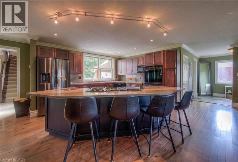 145 RIVERBANK Drive — photo 13 of 40