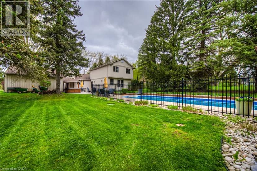 145 RIVERBANK Drive, Cambridge, photo 4