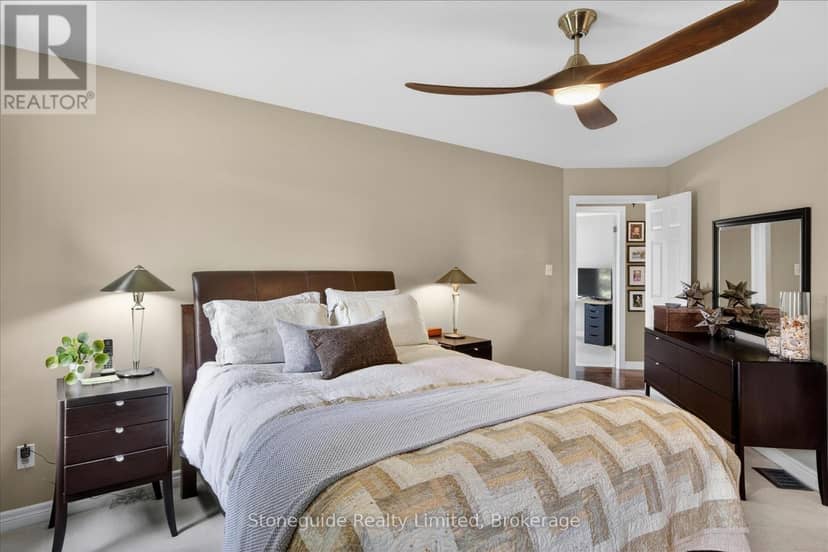 1580 College Park Drive — photo 19 of 40