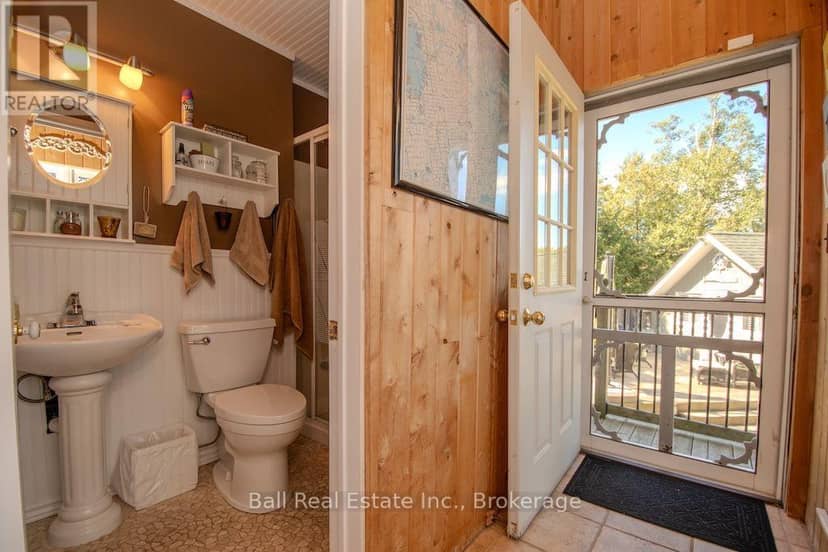 2521 Selwyn Bay Lane, Selwyn, photo 7