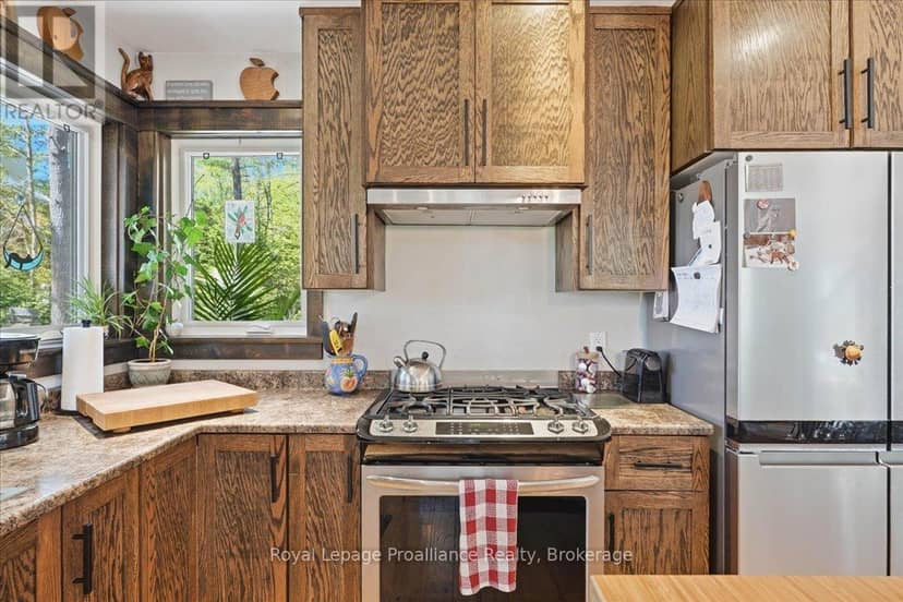 2134 Beach Road, Frontenac, photo 7