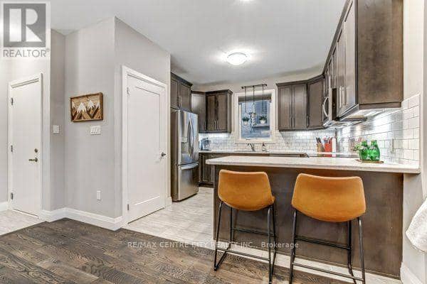 1625 Valhalla Street — photo 11 of 23