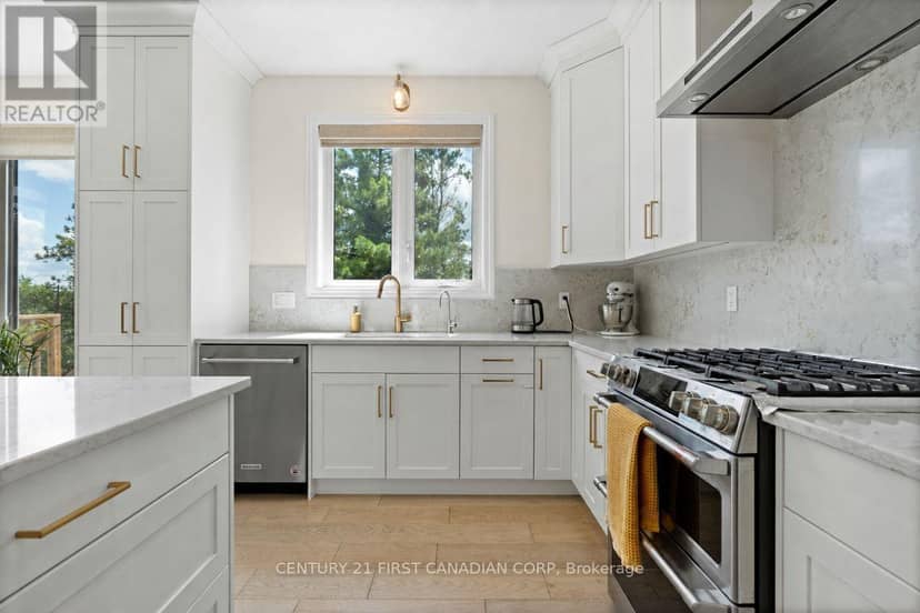 1654 Upper West Avenue, London South, photo 8