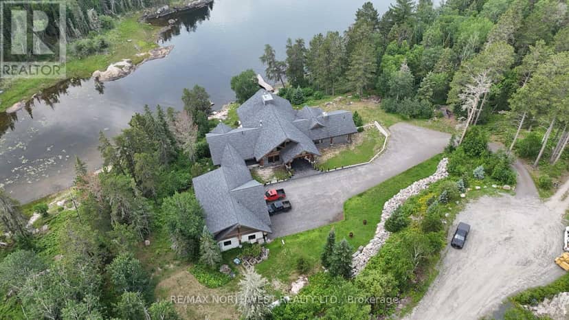 76 Middle Lake/Winnipeg River — photo 15 of 40