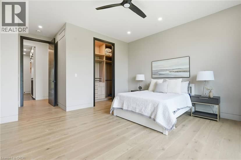 7944 YOUNG Street — photo 35 of 40