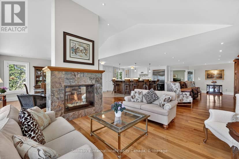 1036 River Road E — photo 18 of 40