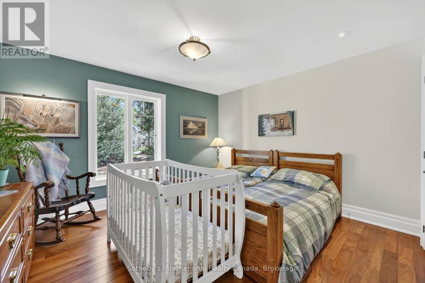 1036 River Road E — photo 30 of 40