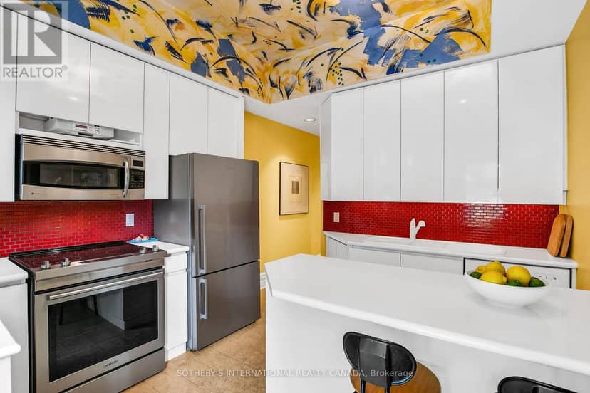 460 Wellesley Street E — photo 13 of 40