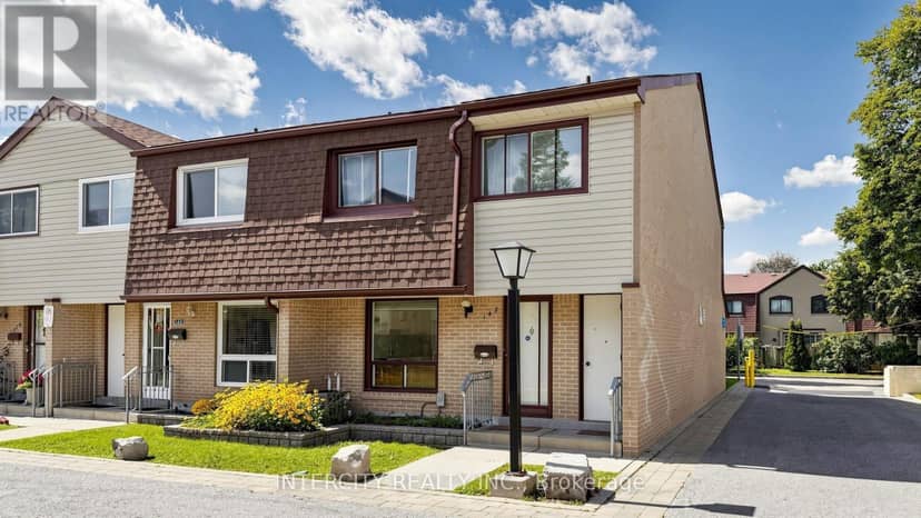 142 - 21 Livonia Place, Toronto, photo 2