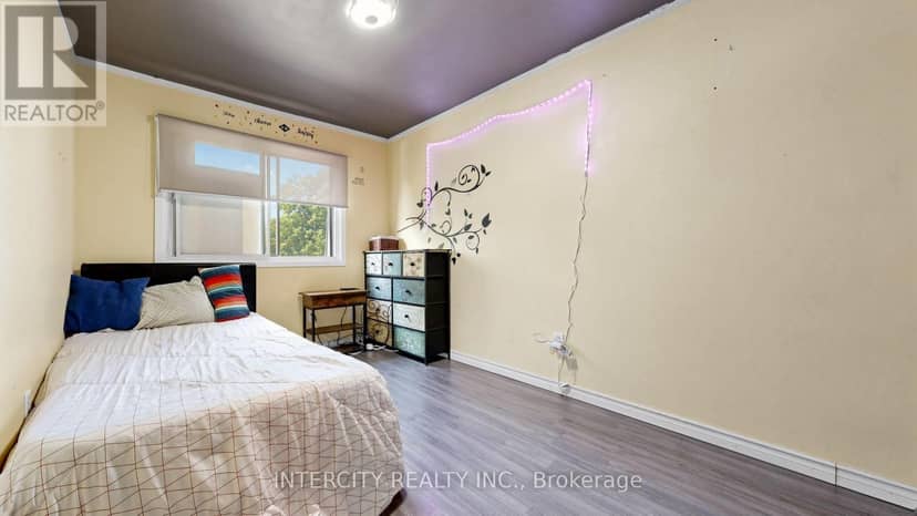 142 - 21 Livonia Place — photo 26 of 40