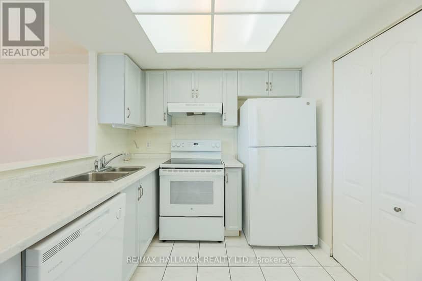 PH91 - 1 Greystone Walk Drive, Toronto, photo 5