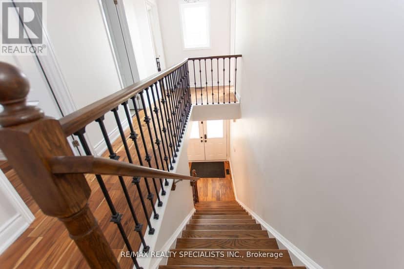929 Philbrook Drive — photo 34 of 40