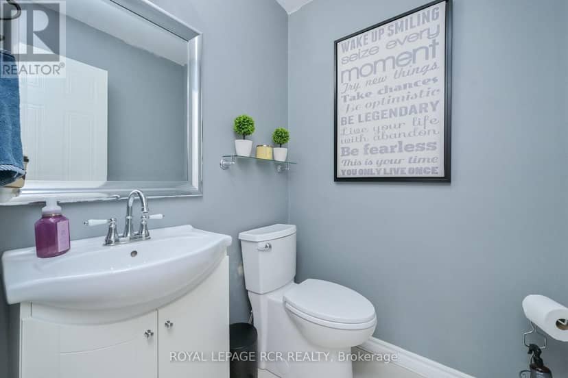 45 Fieldgate Drive — photo 16 of 40