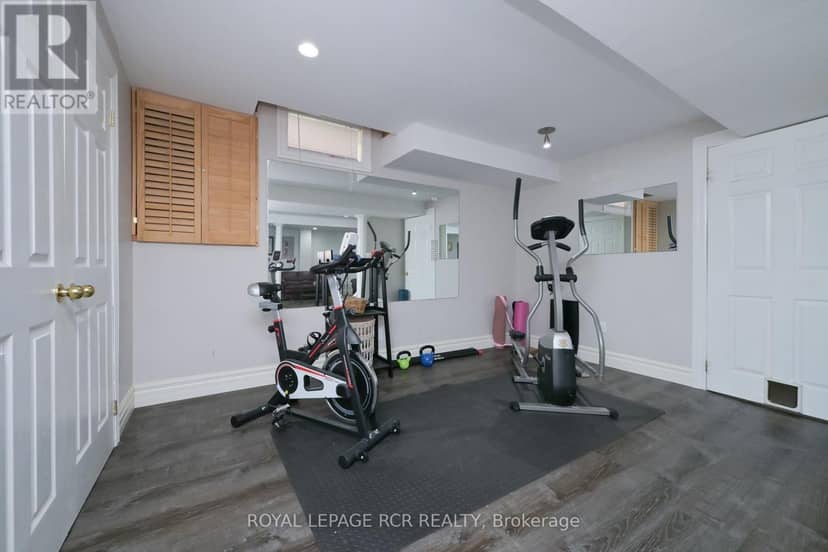 45 Fieldgate Drive — photo 33 of 40