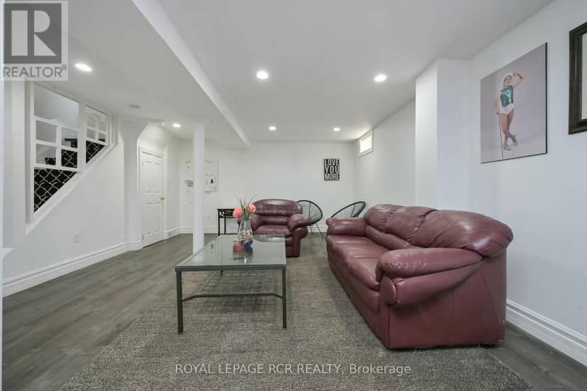 45 Fieldgate Drive — photo 34 of 40