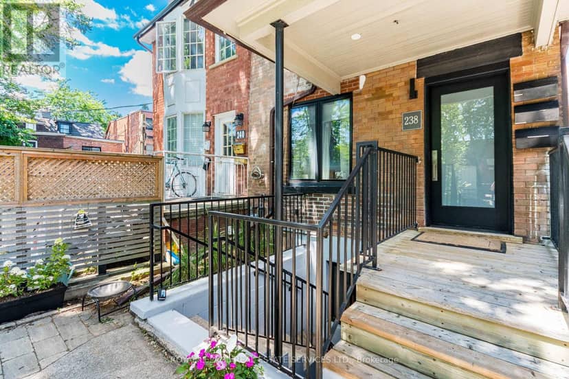 238 Garden Avenue, Toronto, photo 2