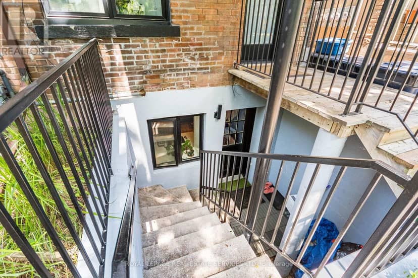 238 Garden Avenue — photo 32 of 40