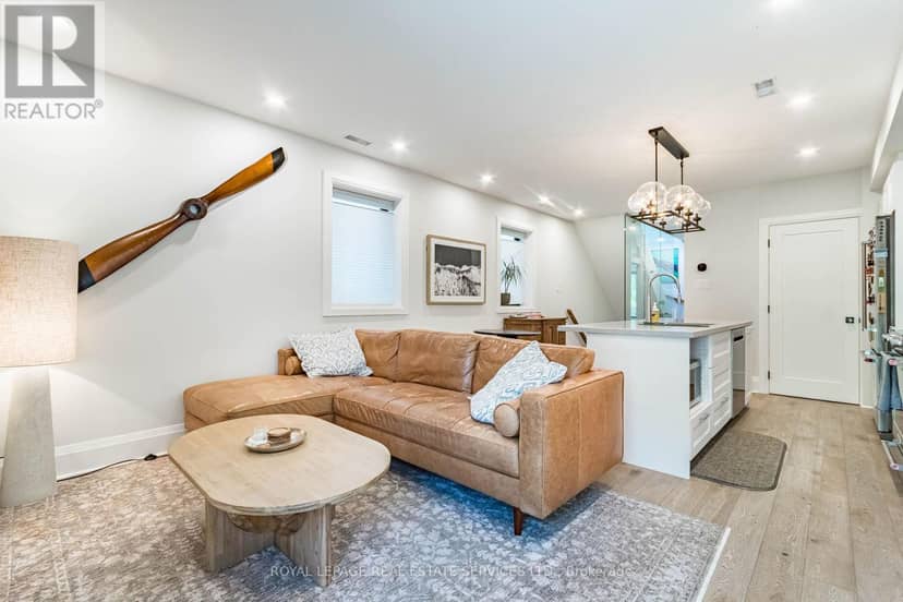 238 Garden Avenue — photo 4 of 40