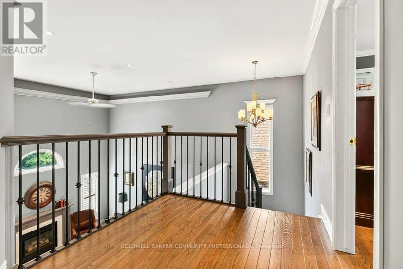 55 Chianti Crescent — photo 16 of 40