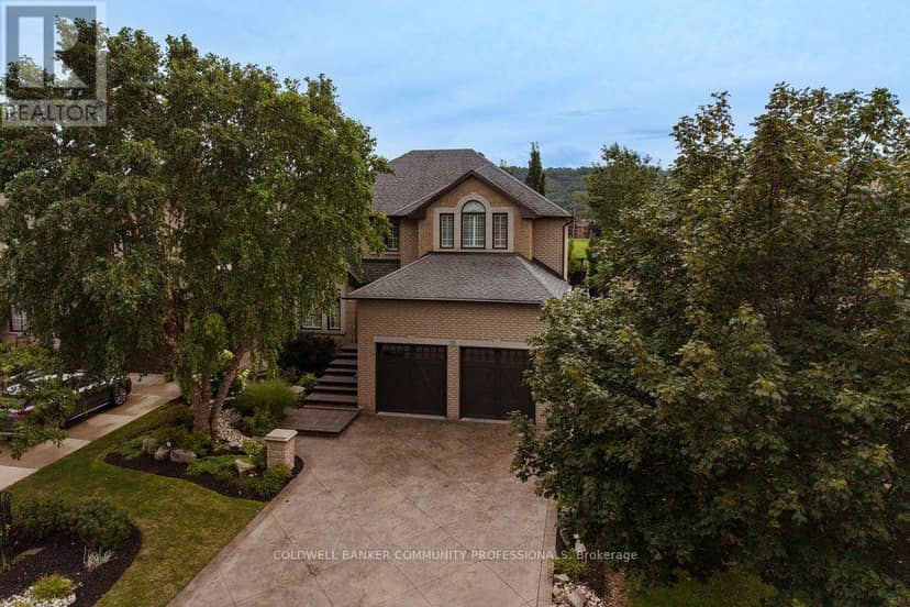 55 Chianti Crescent — photo 38 of 40