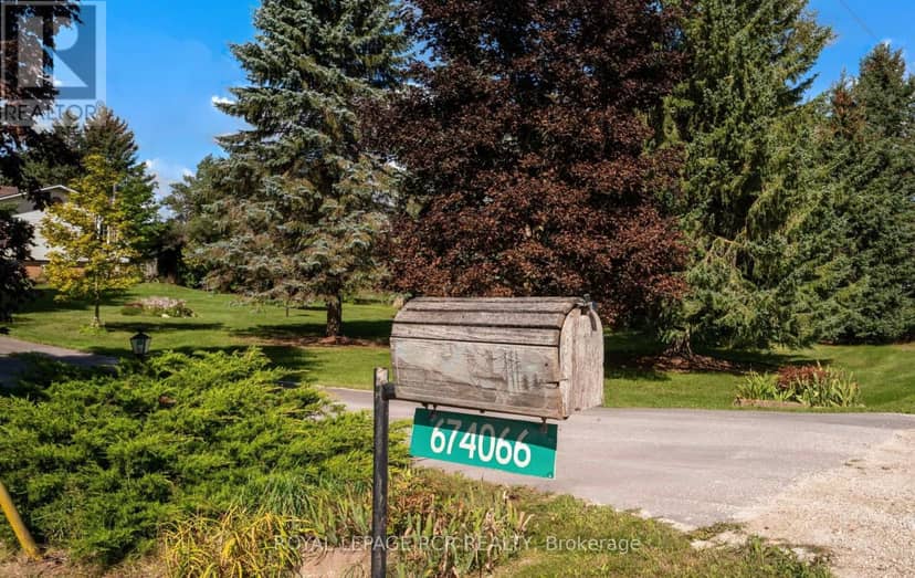 674066 Hurontario Street, Mono, photo 5