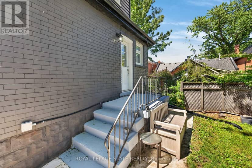 219 Hess Street S — photo 39 of 40
