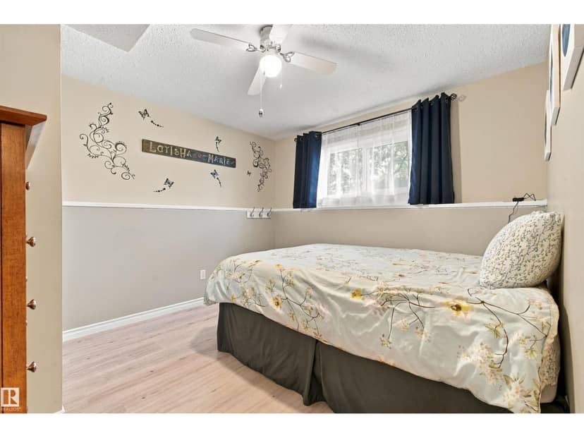 4007 50A AV — photo 20 of 36
