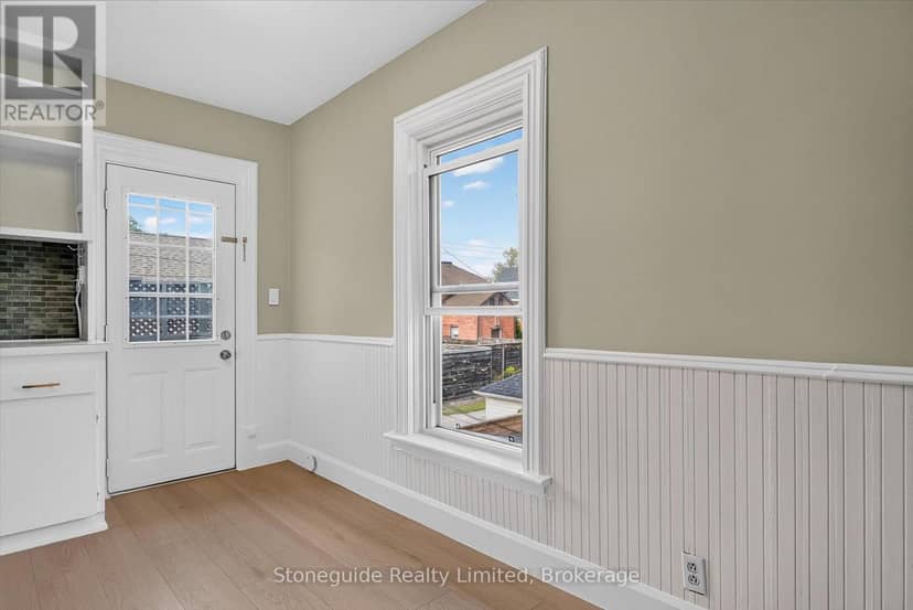 540 Charlotte Street — photo 6 of 40