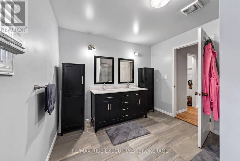 601 Forest Hill Drive — photo 23 of 40