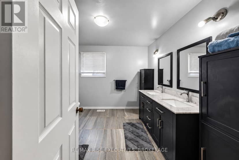 601 Forest Hill Drive — photo 26 of 40